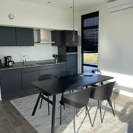 Enkhuizer Hafenplaetzchen Mit Zaun Haus Nr 244 Hébergement de vacances *